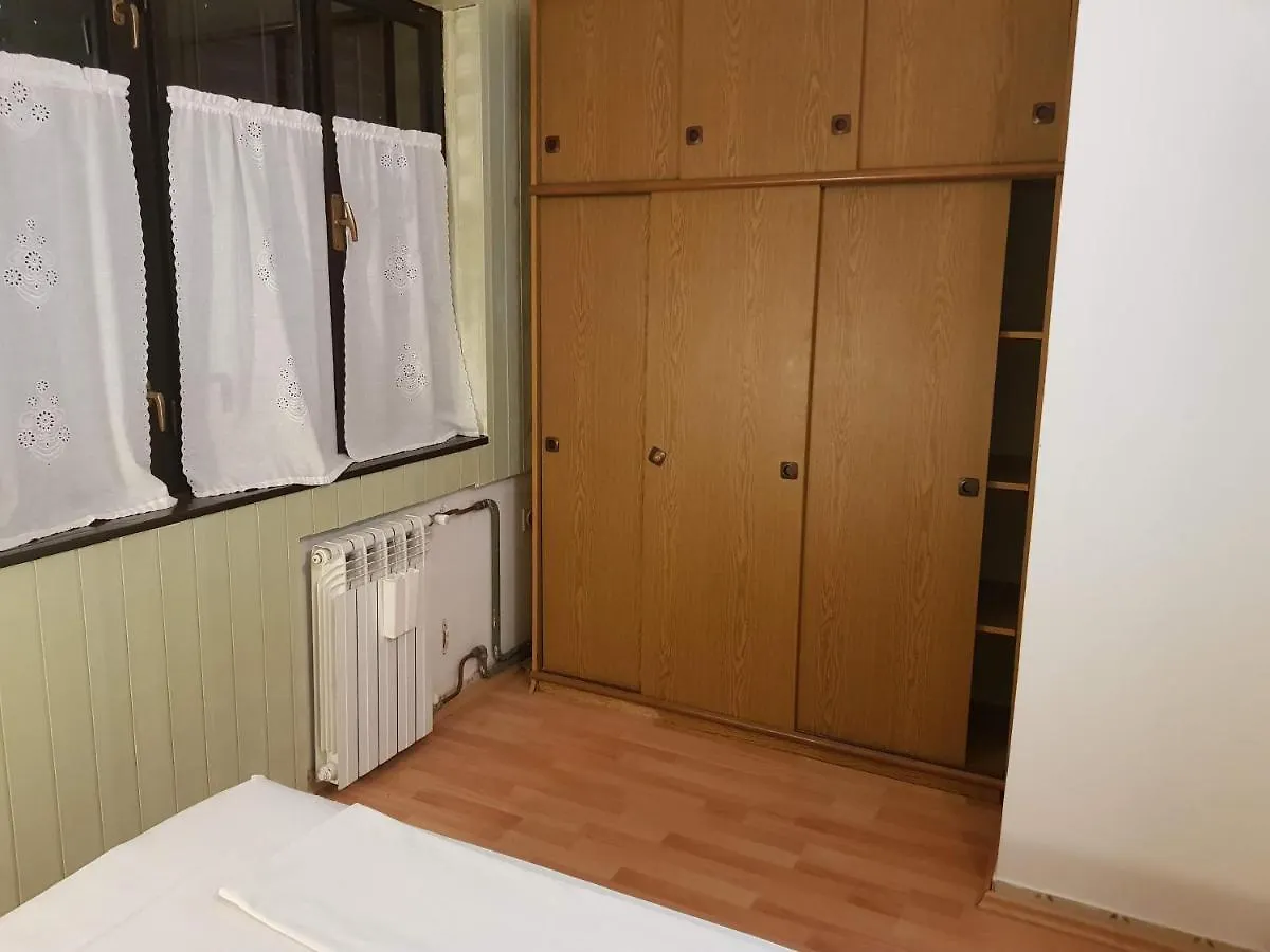 Mare Azzuro II Apartment Pula
